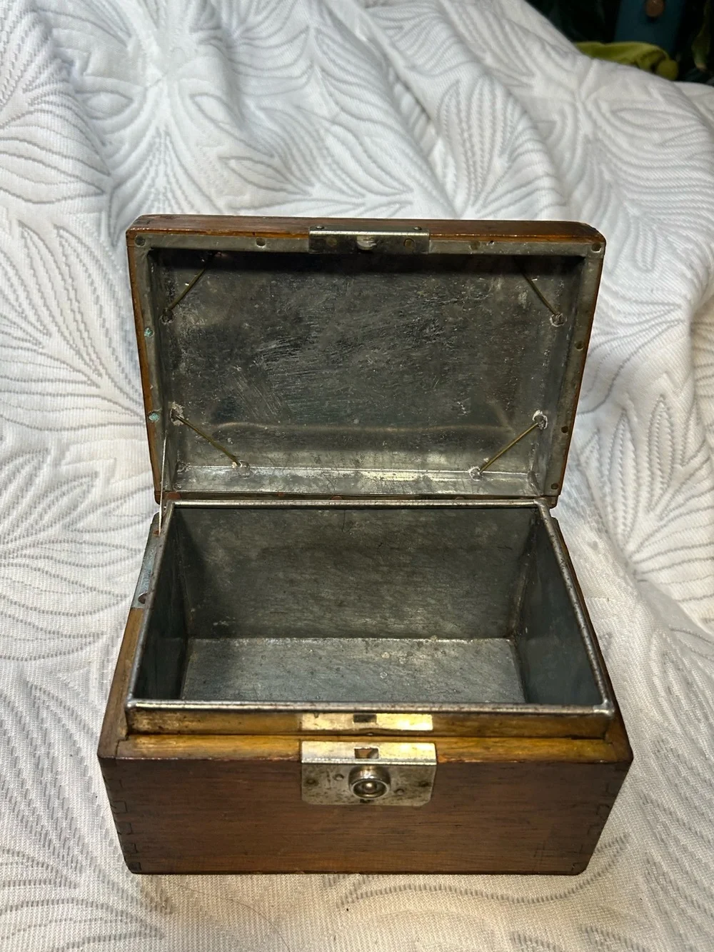 ✨ Vintage Wood Shipping Box 1942✨